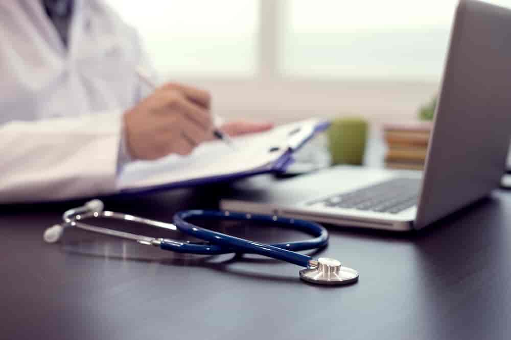 investing-in-a-medical-practice-be-aware-of-the-legal-risks